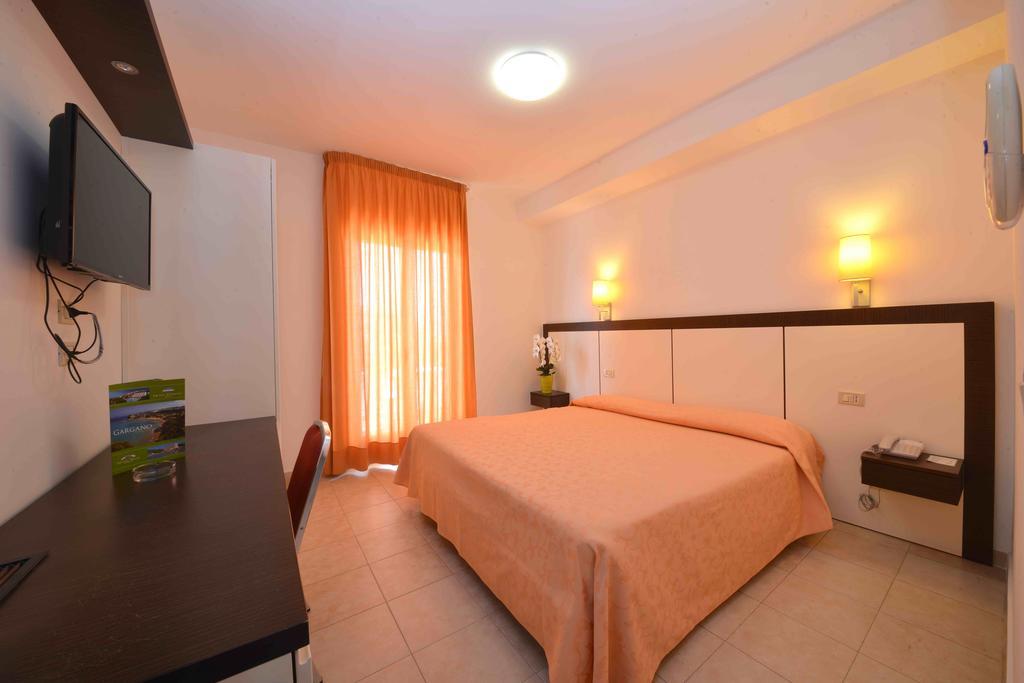 Hotel D'Amato เปสคีชี ภายนอก รูปภาพ