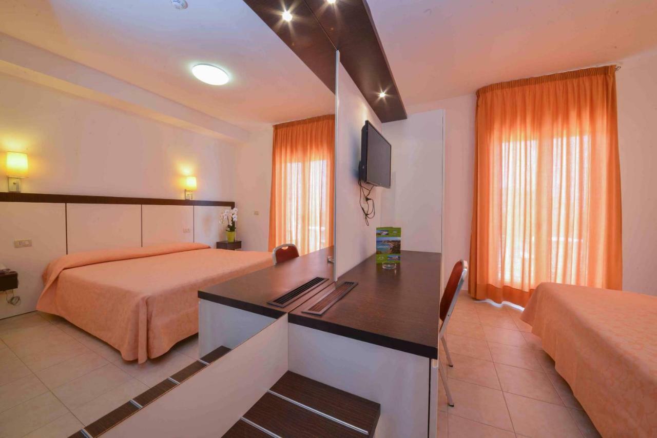 Hotel D'Amato เปสคีชี ภายนอก รูปภาพ