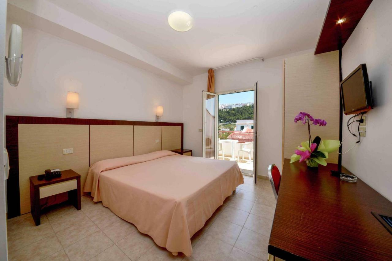 Hotel D'Amato เปสคีชี ภายนอก รูปภาพ