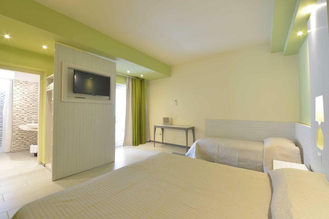 Hotel D'Amato เปสคีชี ภายนอก รูปภาพ