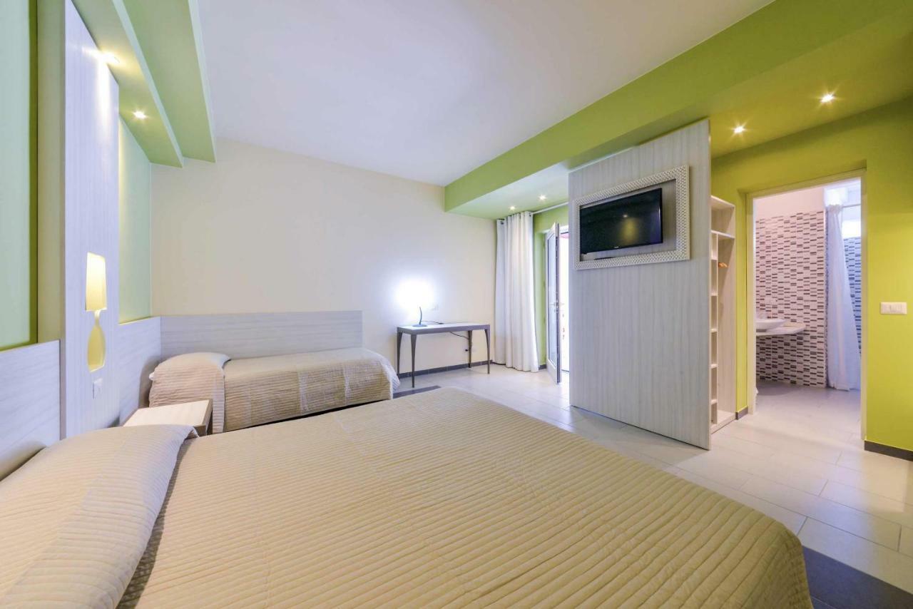 Hotel D'Amato เปสคีชี ภายนอก รูปภาพ
